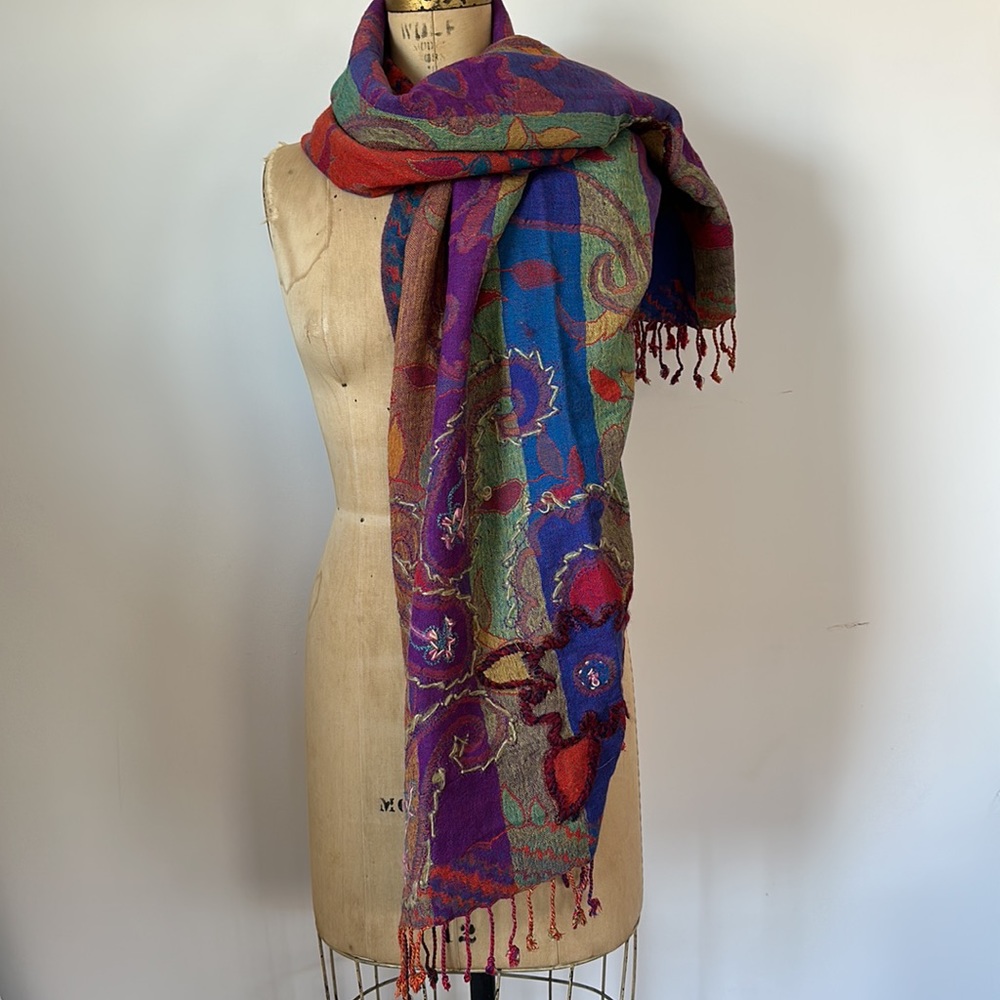 Wrapsody in Hues orange embroidered tapestry scarf NWT